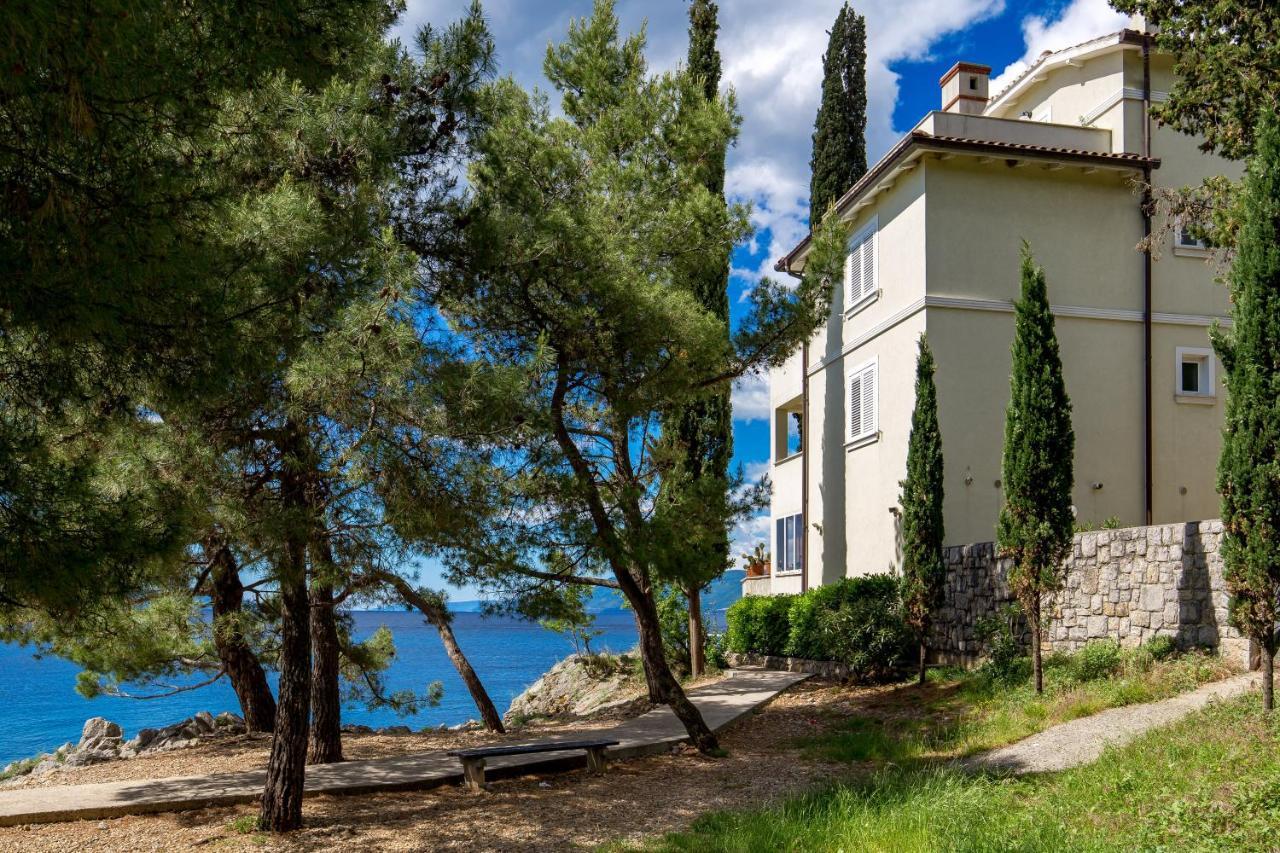 Apartments Villa Nora Rijeka Exterior photo