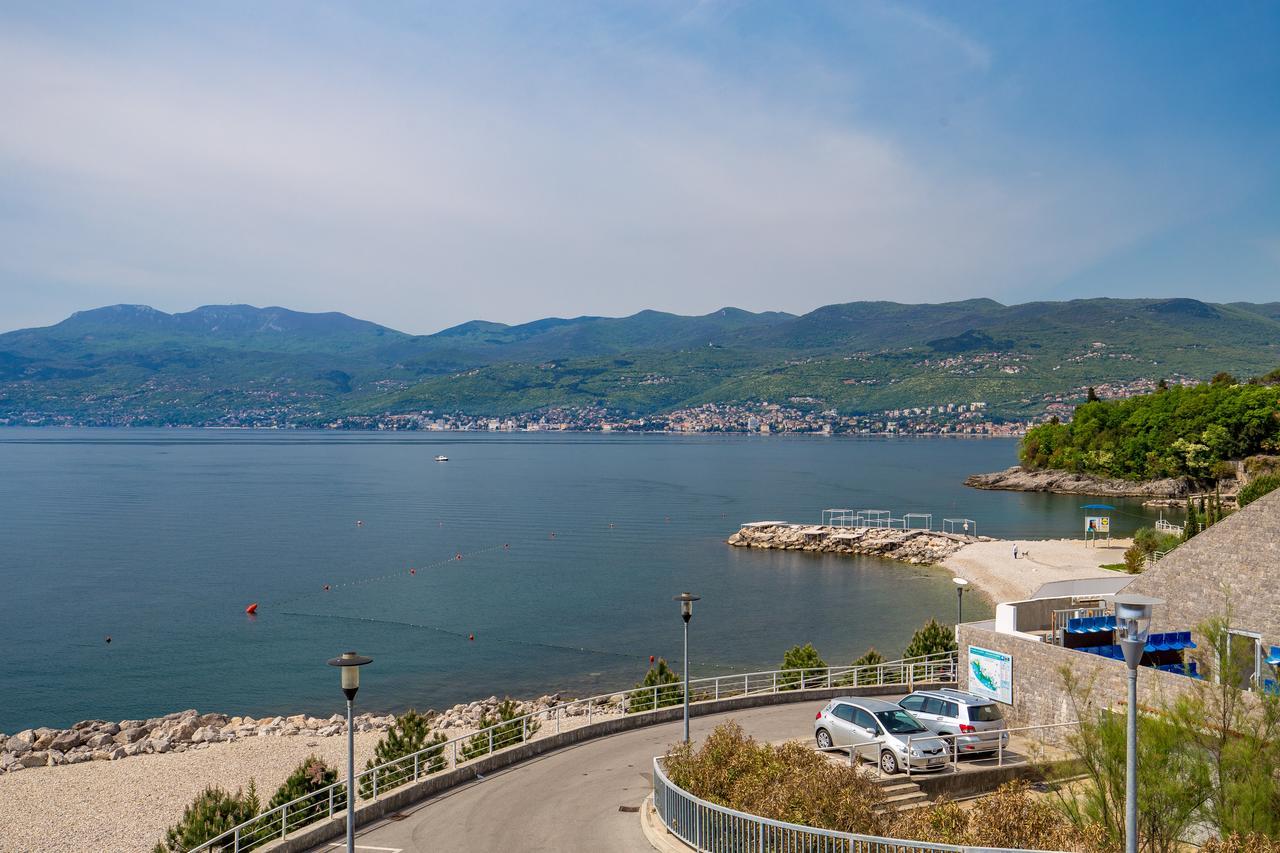 Apartments Villa Nora Rijeka Exterior photo