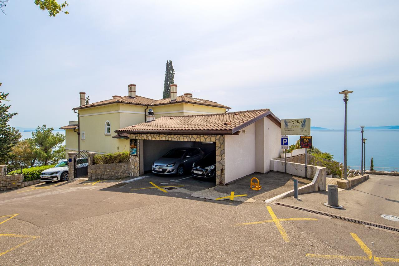 Apartments Villa Nora Rijeka Exterior photo